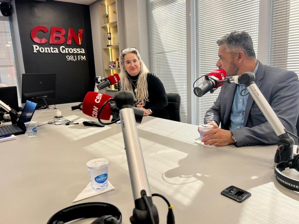 Entrevista à rádio CBN Ponta Grossa sobre sobre desafios de gestão e liderança em empresas familiares